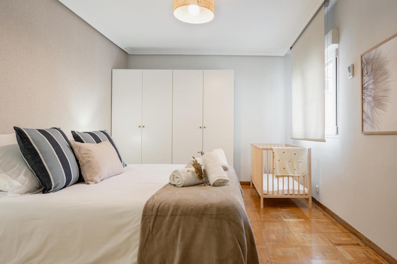 Apartamento Tres Mares Gijón Exterior foto